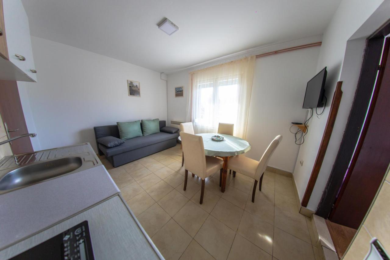 Apartman Kokin Brod Buitenkant foto