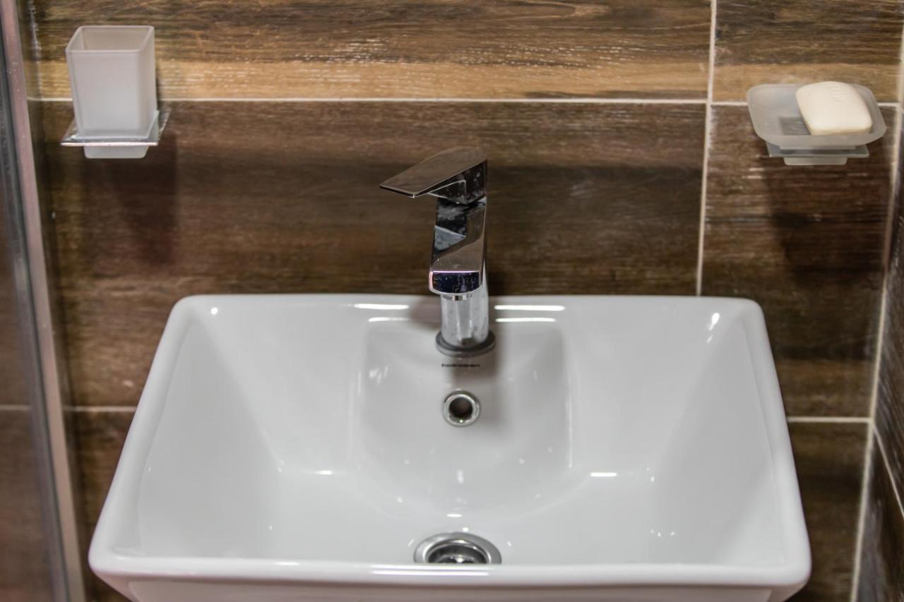 Apartman Kokin Brod Buitenkant foto